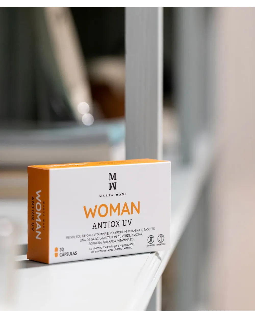 Woman Antiox UV