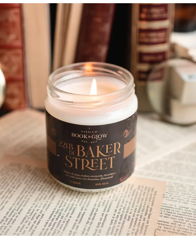 Book & Glow 221B de Baker Street