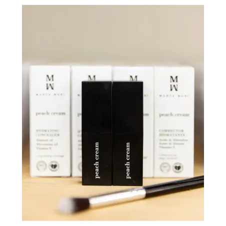 Marta Masi Corrector Hidratante Peach Cream | Neutraliza Ojeras e Ilumina + BROCHA GRATIS